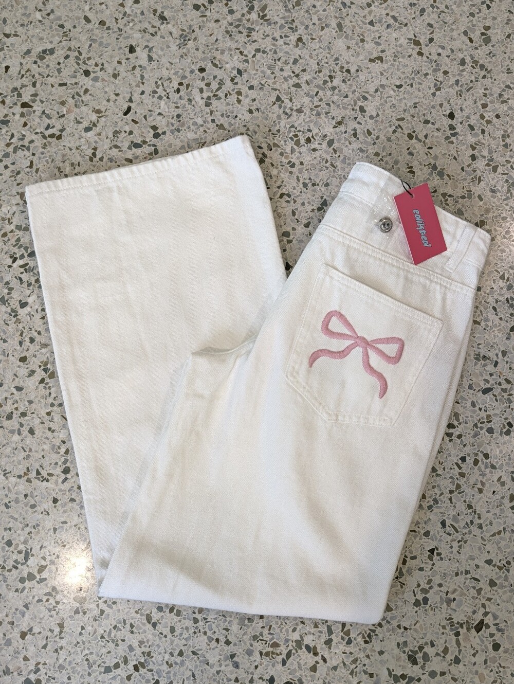 NWT Edikted Relaxed White Wide Leg Jeans